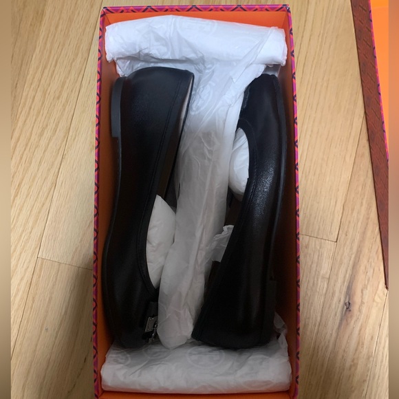 Tory Burch flats - Picture 4 of 5